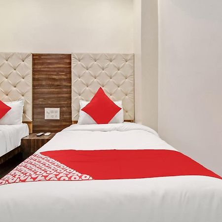 OYO 47777 Hotel Laxminarayan Aurangabad  Bagian luar foto
