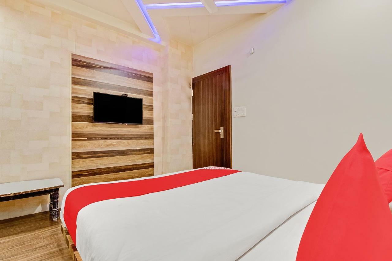 OYO 47777 Hotel Laxminarayan Aurangabad  Bagian luar foto
