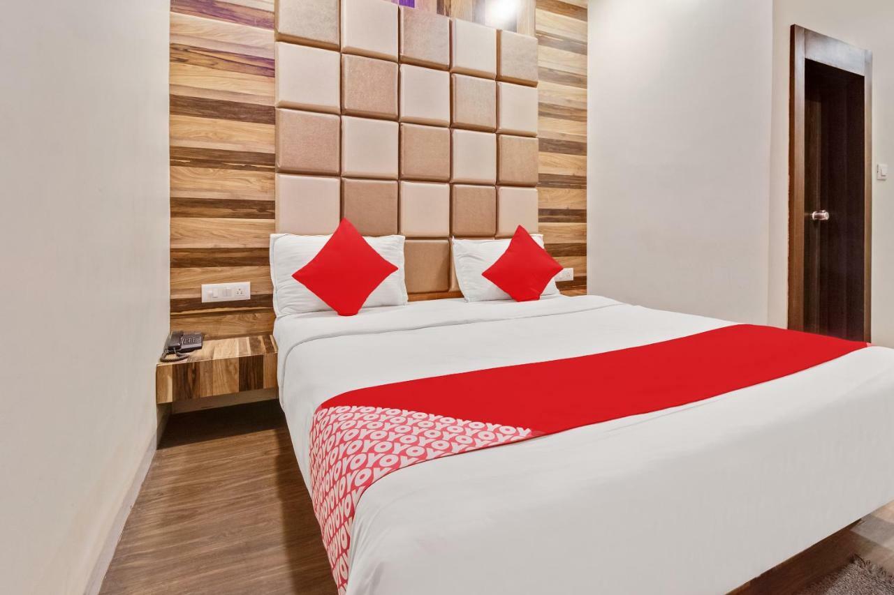 OYO 47777 Hotel Laxminarayan Aurangabad  Bagian luar foto